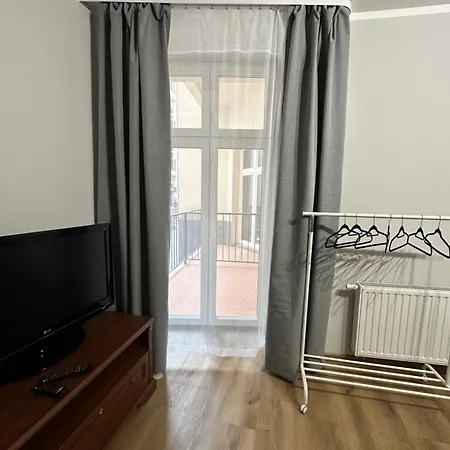 In The Center Of Payment In Cash W43 Apartmán *